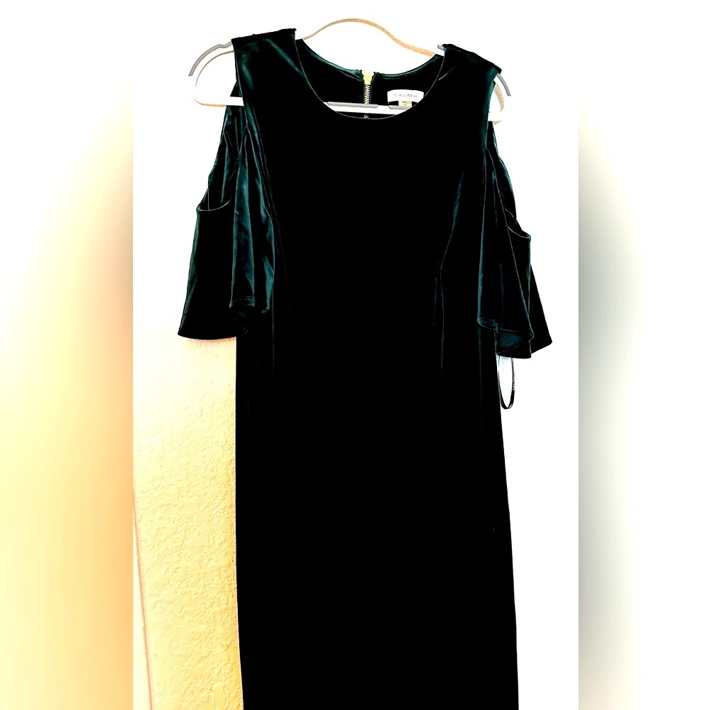 Calvin Klein holiday dress!